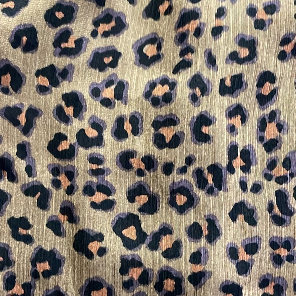 Cece Leopard Print Off-Shoulder Top - Picture 4 of 6